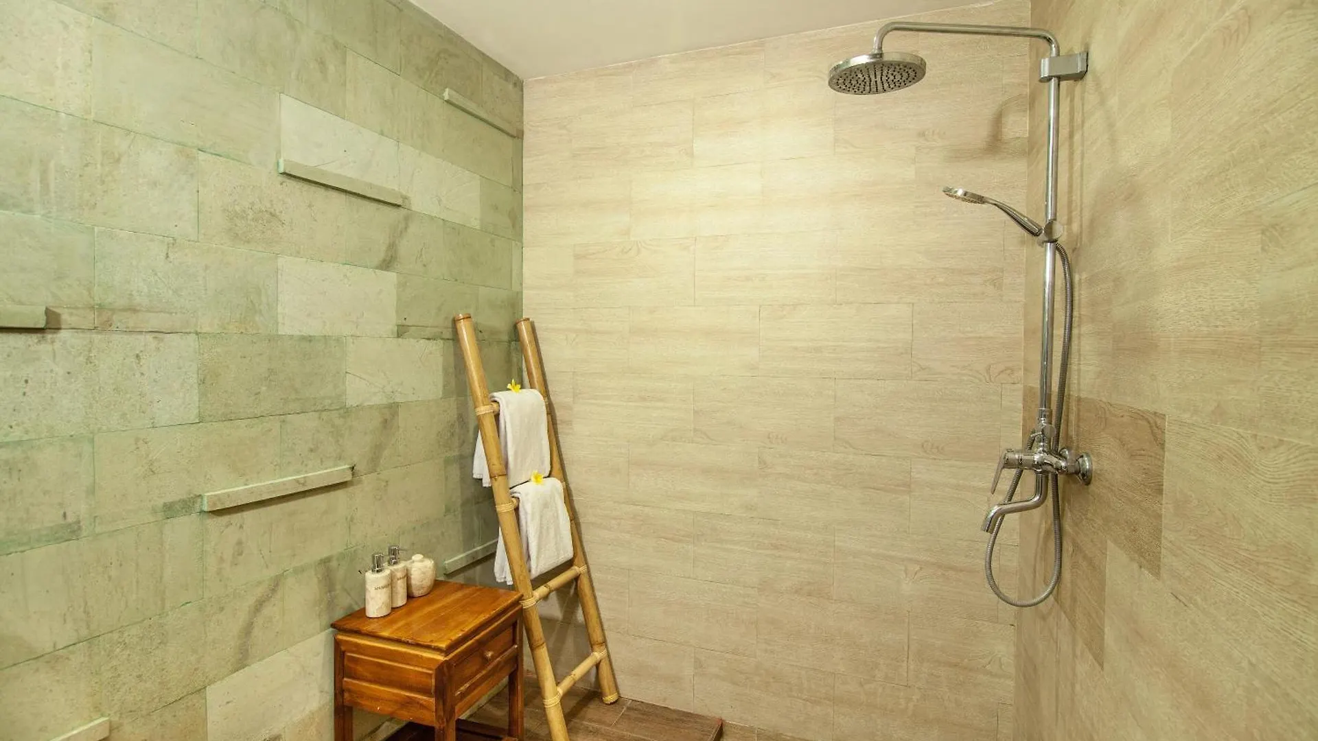 ***  D'Kamala By Prasi Hotel Ubud  Indonesia