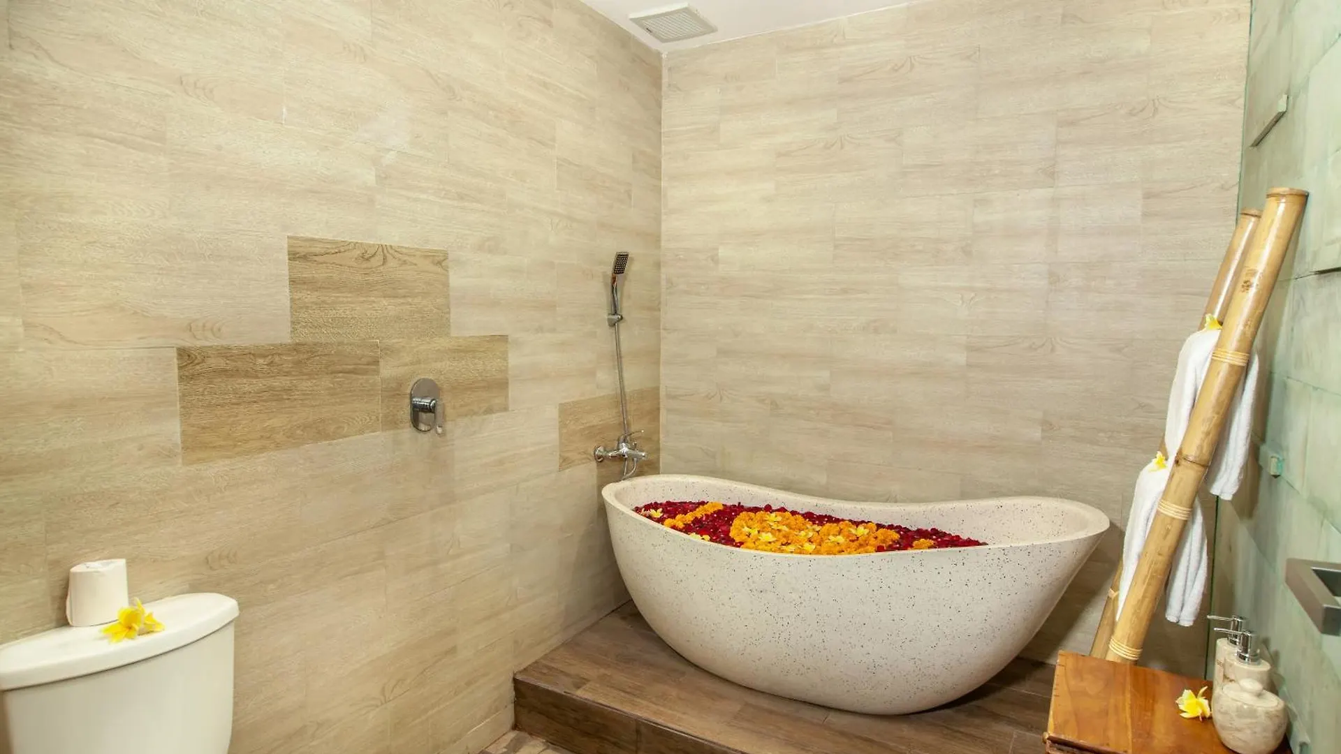 D'Kamala By Prasi Hotel Ubud  3*, Ubud (Bali)